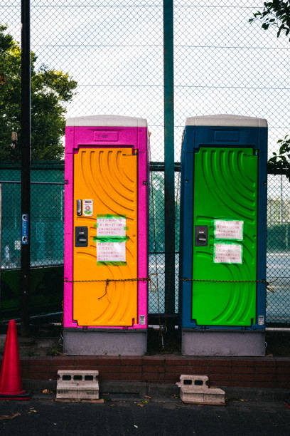 Porta potty delivery and setup in Arthur, IL